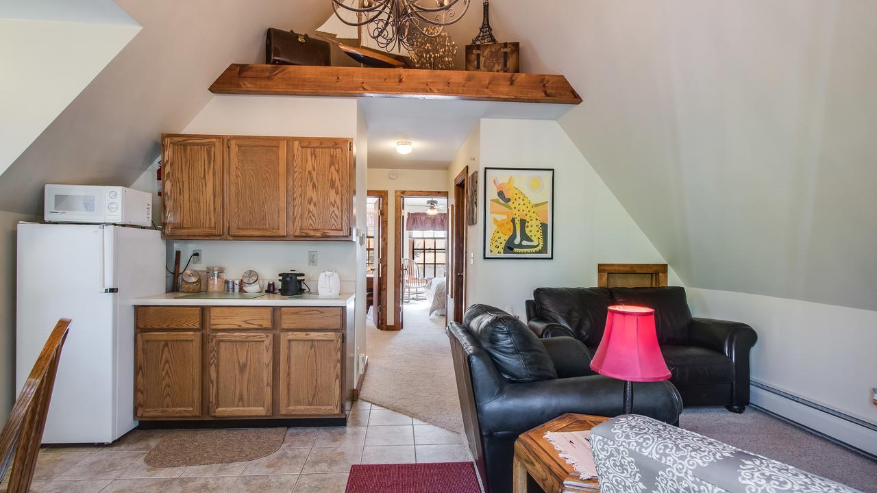 Hooper Homestead Bed And Breakfast Central  City Bagian luar foto